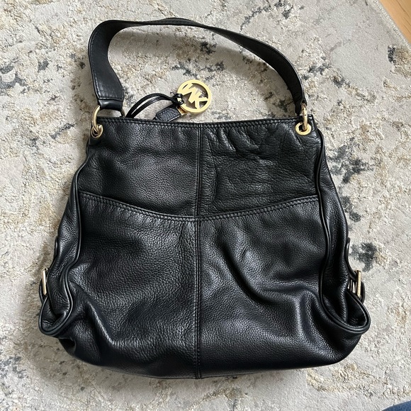 MK purse - Picture 2 of 9